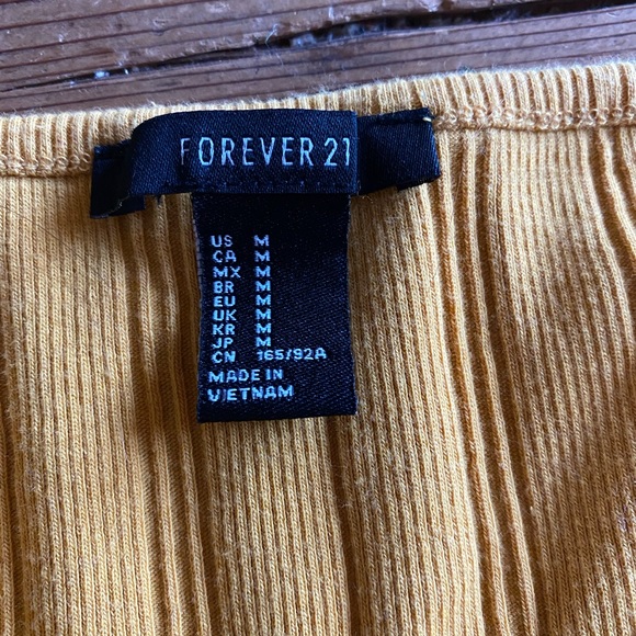 Yellow Cropped Tanktop - Picture 5 of 5